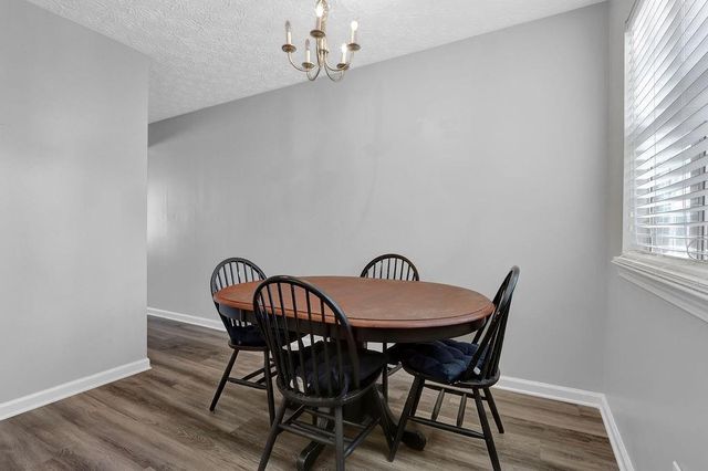 6390 Wedgeview Drive, Tucker, GA 30084