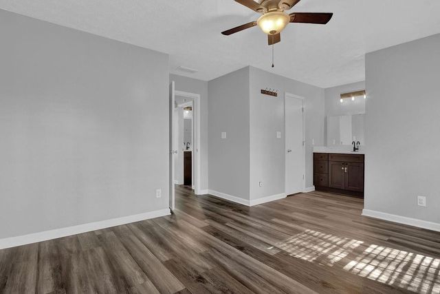 6390 Wedgeview Drive, Tucker, GA 30084