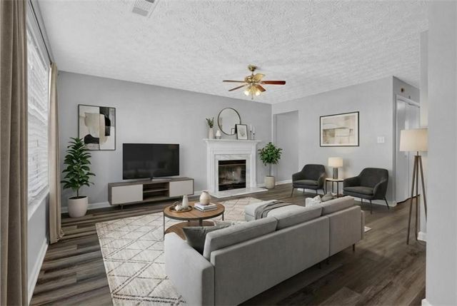 6390 Wedgeview Drive, Tucker, GA 30084