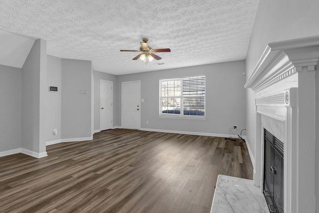 6390 Wedgeview Drive, Tucker, GA 30084