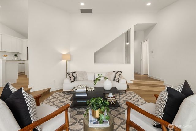 14214 Westwood Place NE, Seattle, WA 98125