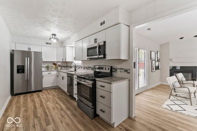 3611 E Southport Road, Indianapolis, IN 46227