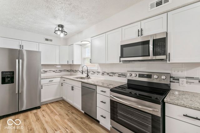 3611 E Southport Road, Indianapolis, IN 46227