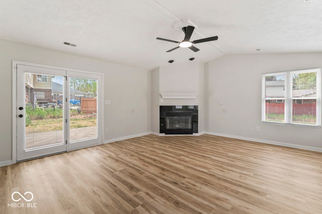 3611 E Southport Road, Indianapolis, IN 46227