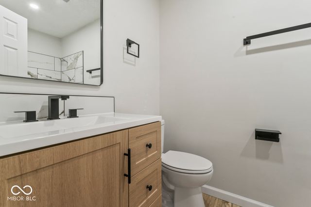 3611 E Southport Road, Indianapolis, IN 46227