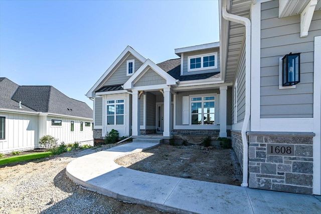 1608 Ginger Lane, Waunakee, WI 53597