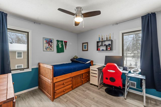 4317 W 98th Street, Bloomington, MN 55437