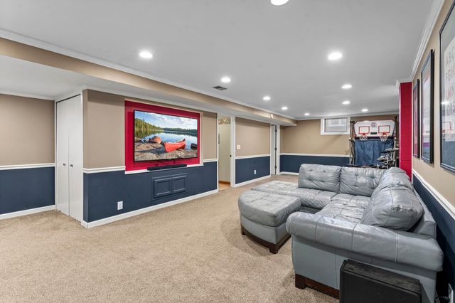 4317 W 98th Street, Bloomington, MN 55437