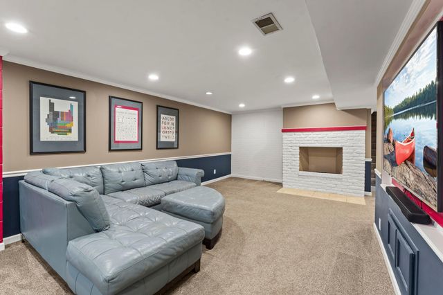 4317 W 98th Street, Bloomington, MN 55437