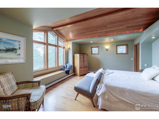 335 Pine Tree Ln, Boulder, CO 80304