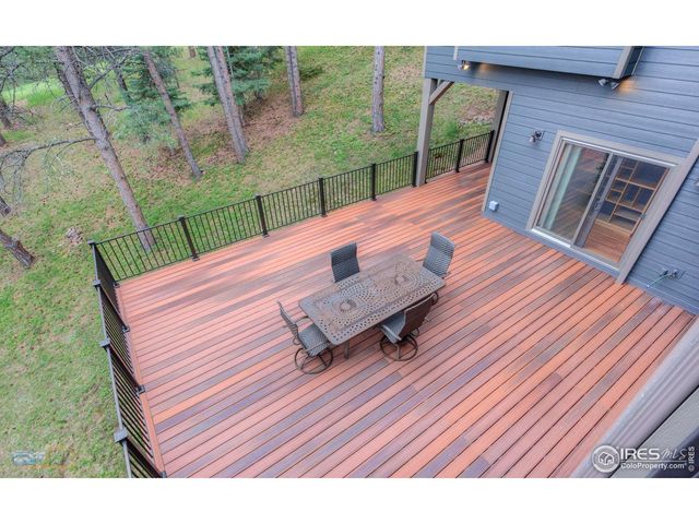 335 Pine Tree Ln, Boulder, CO 80304