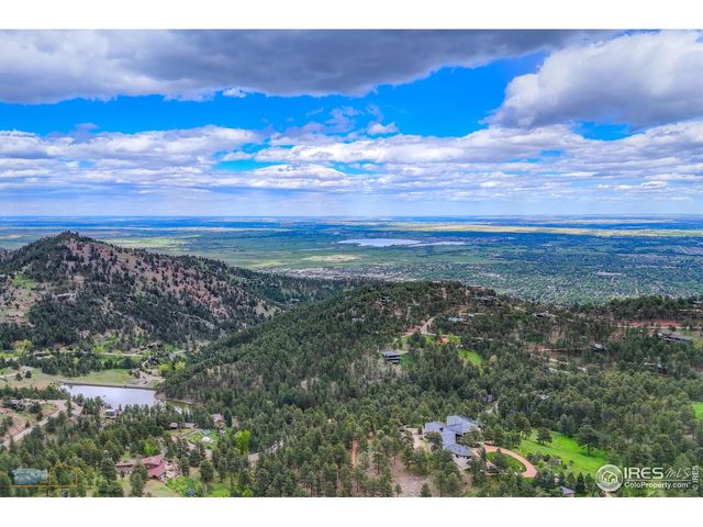 335 Pine Tree Ln, Boulder, CO 80304