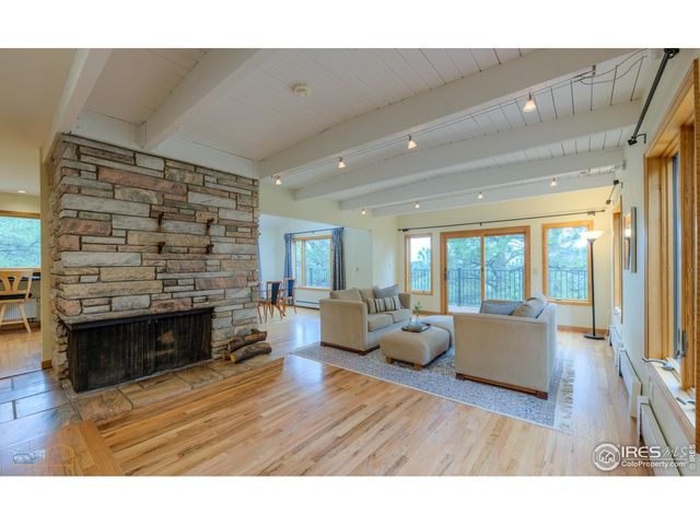 335 Pine Tree Ln, Boulder, CO 80304