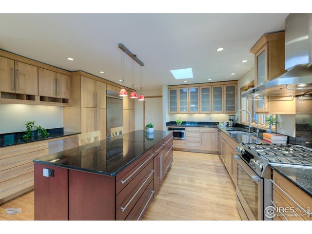 335 Pine Tree Ln, Boulder, CO 80304