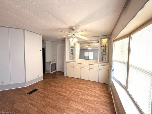106 Gaslight AVE, North Fort Myers, FL 33917