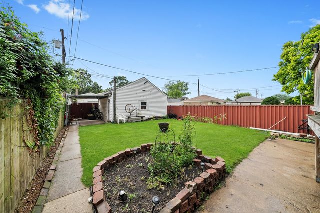 3506 Elmwood Avenue, Berwyn, IL 60402