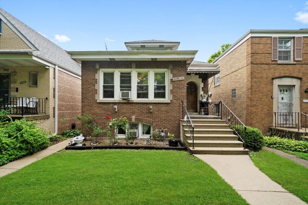 3506 Elmwood Avenue, Berwyn, IL 60402