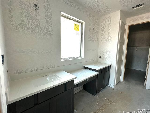 196 Desert Bloom, San Antonio, TX 78253