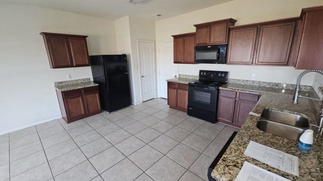 6008 Spring Ranch Drive, Fort Worth, TX 76179
