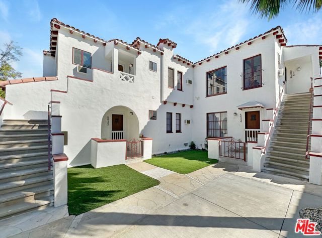 5930 Willoughby Avenue, Los Angeles, CA 90038