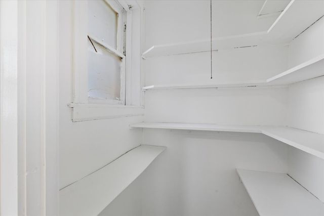 3224 N Linder Avenue 1, Chicago, IL 60641