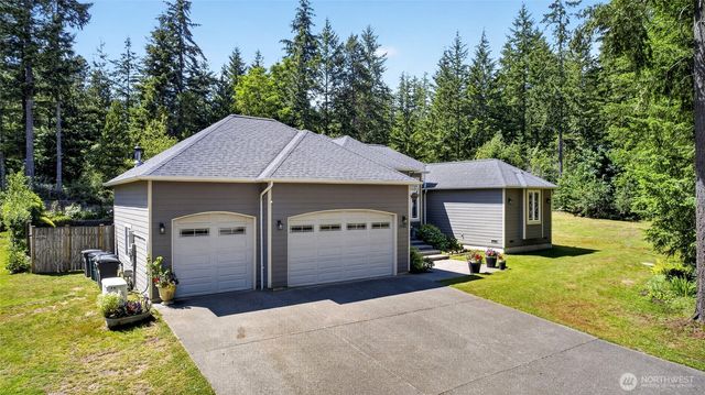 3881 Seabeck Hwy NW, Bremerton, WA 98312