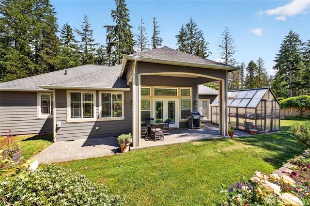 3881 Seabeck Hwy NW, Bremerton, WA 98312