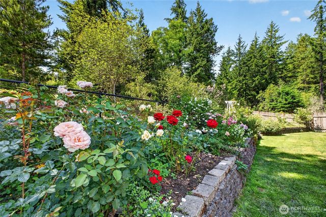 3881 Seabeck Hwy NW, Bremerton, WA 98312