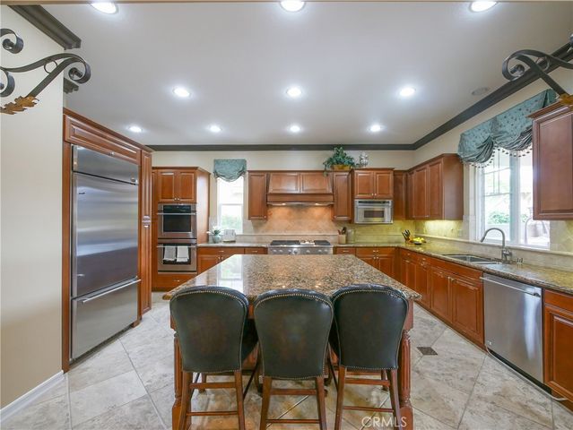 8421 Sunset Rose, Corona, CA 92883