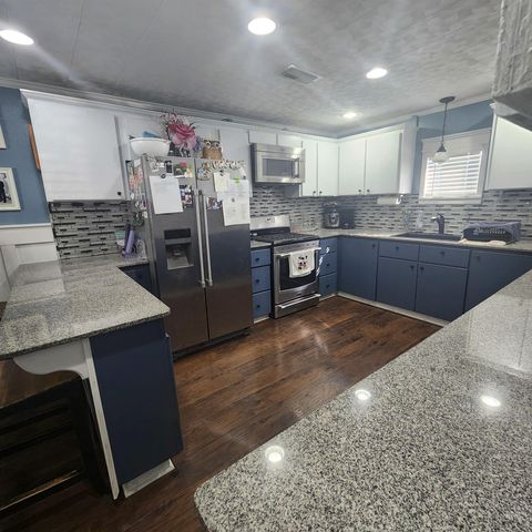 125 E 148th Street, Galliano, LA 70354