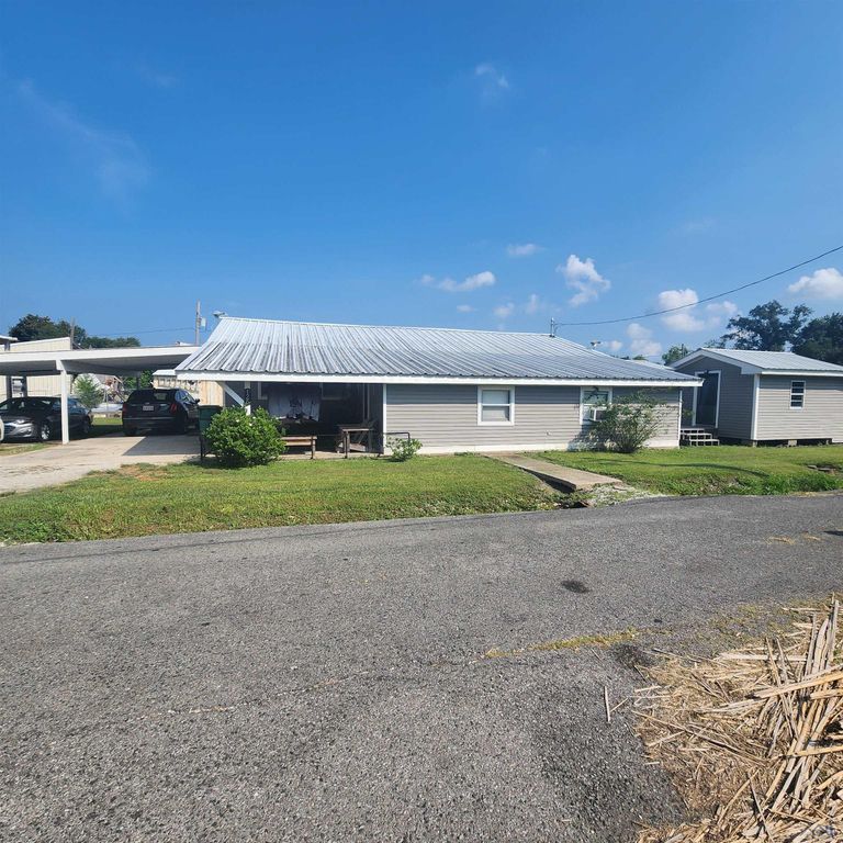 125 E 148th Street, Galliano, LA 70354