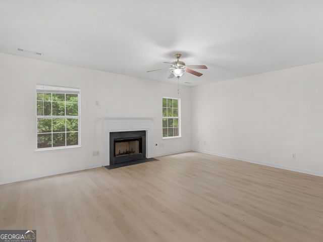 327 Ermines Way, Mcdonough, GA 30253
