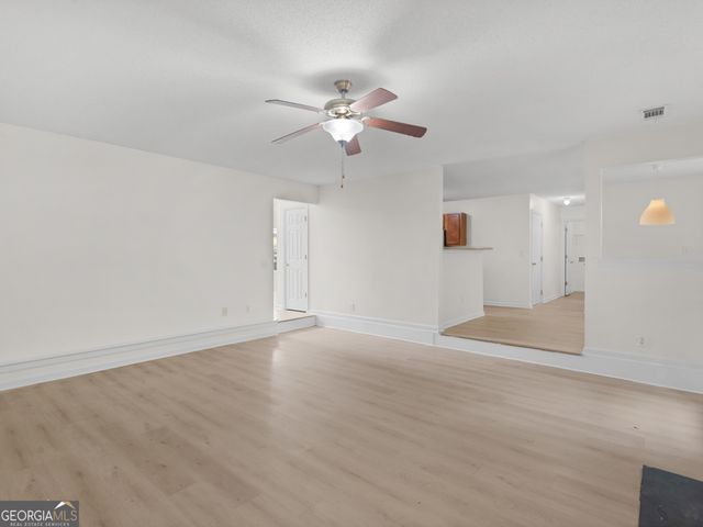 327 Ermines Way, Mcdonough, GA 30253