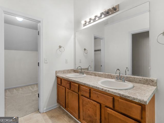 327 Ermines Way, Mcdonough, GA 30253