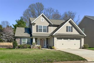 1460 Land Grove Drive, Kernersville, NC 27284