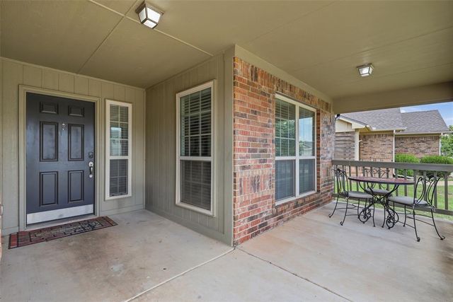 18205 Piedra Drive, Edmond, OK 73012