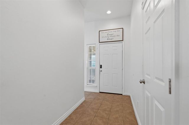 18205 Piedra Drive, Edmond, OK 73012