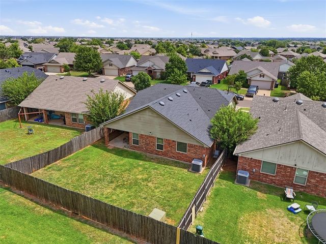 18205 Piedra Drive, Edmond, OK 73012