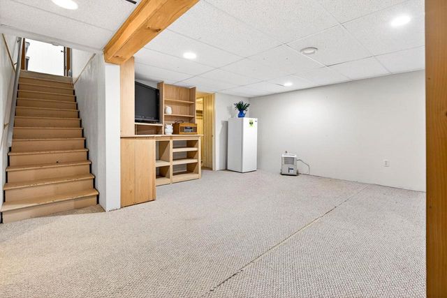 3320 CRESTVIEW DRIVE, Appleton, WI 54915