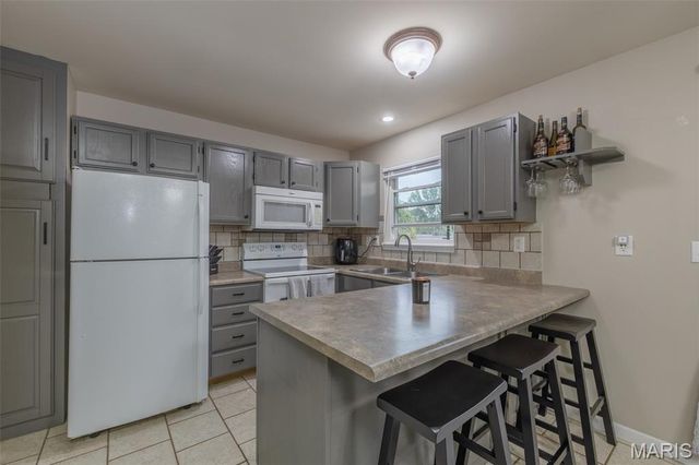 3212 Denton Lane, St Charles, MO 63301