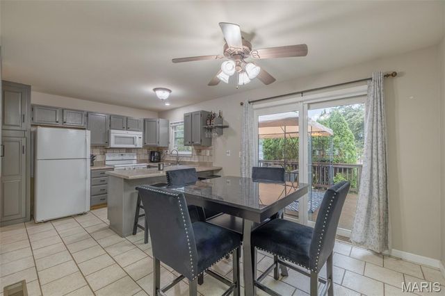 3212 Denton Lane, St Charles, MO 63301