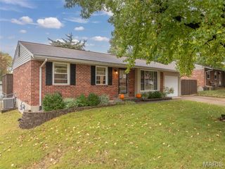 3212 Denton Lane, St Charles, MO 63301