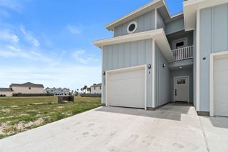 13981 Ports O Call Dr, Corpus Christi, TX 78418