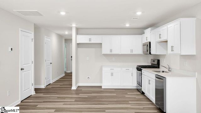 203 Strudwick Way, Piedmont, SC 29673