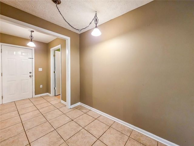 10 Old Griffin Road, Dallas, GA 30157