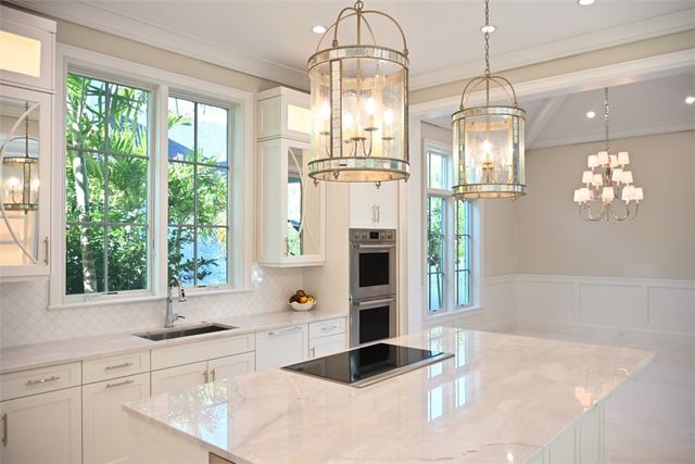 765 Azalea Lane, Vero Beach, FL 32963