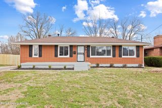 8905 Mapleview Dr, Louisville, KY 40258