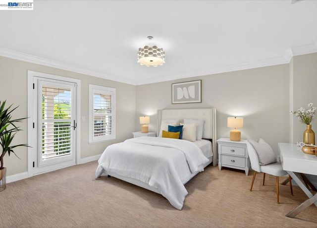 130 Tamarind Ln, Danville, CA 94526