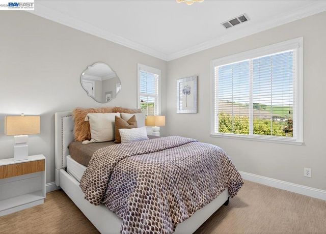 130 Tamarind Ln, Danville, CA 94526