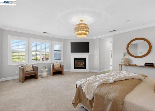 130 Tamarind Ln, Danville, CA 94526